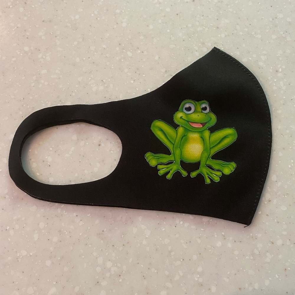 FACE MASK “ MORE FROGS “ 🐸 🐸